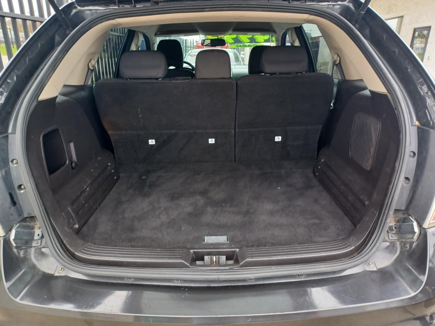 2007 GRAY /BLACK Ford Edge SEL FWD (2FMDK38C47B) with an 3.5L V6 DOHC 24V engine, 6-Speed Automatic Overdrive transmission, located at 2001 E. Lancaster, Ft. Worth, 76103, (817) 336-7000, 32.746181, -97.301018 - Photo#23